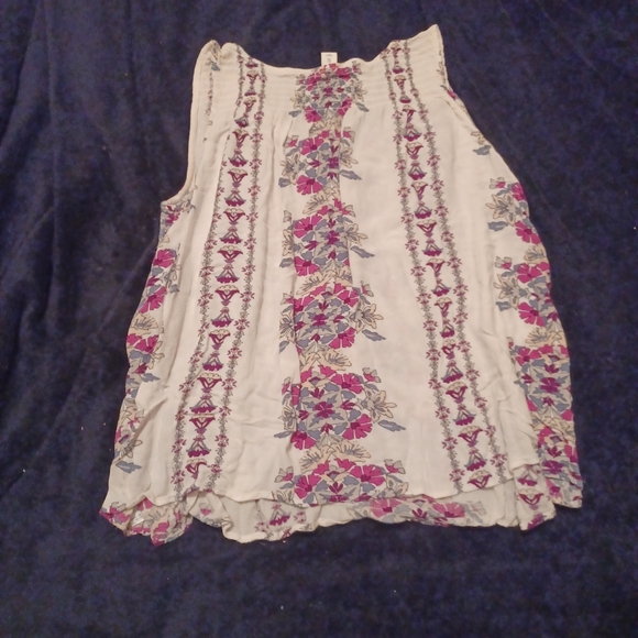 Old Navy Maternity Peasant Top - Picture 2 of 2